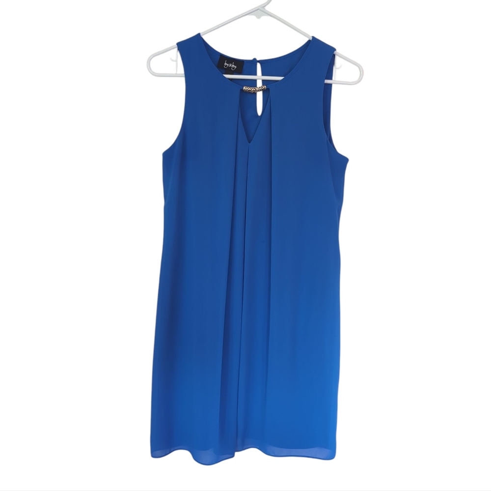 By & By Formal Embellished Keyhole Pleated Sleeveless Lined Dress MEDIUM Blue